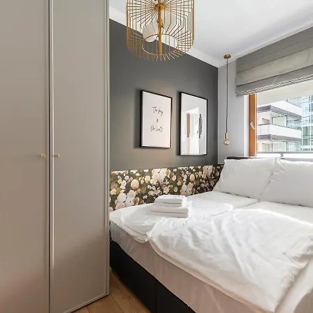 Yoursecondflat Grzybowska Metropoint Warszawa Eksteriør bilde