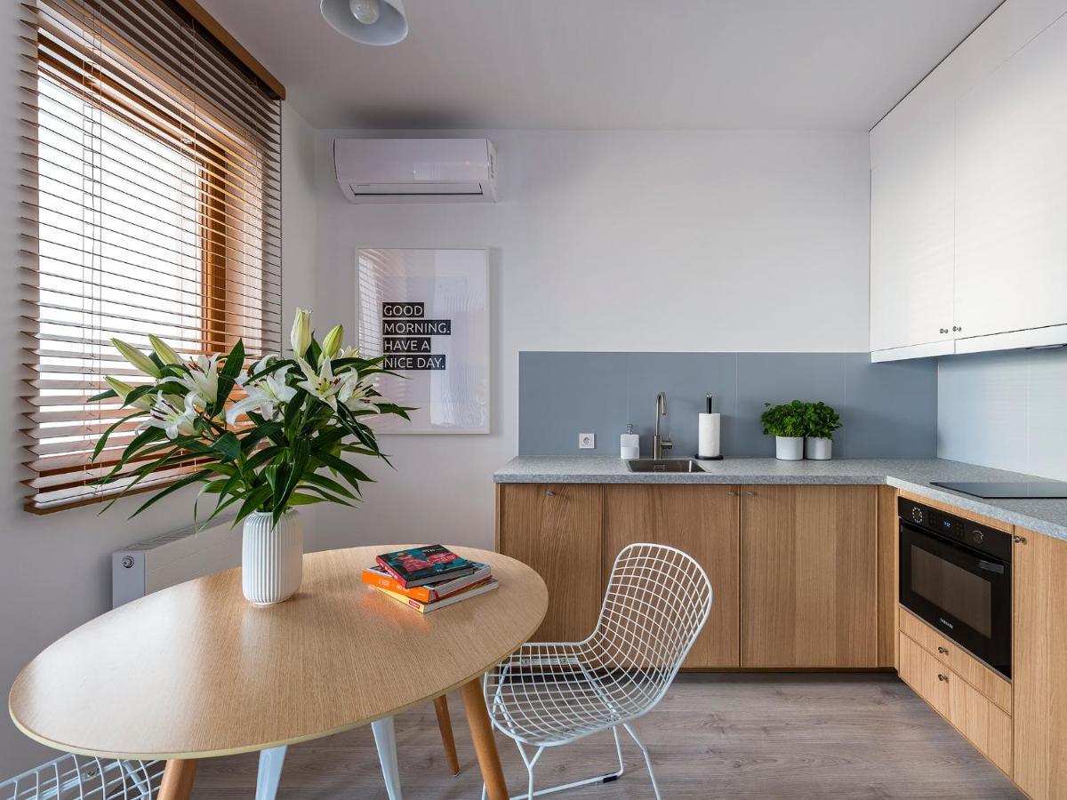 Yoursecondflat Grzybowska Metropoint Apartament *