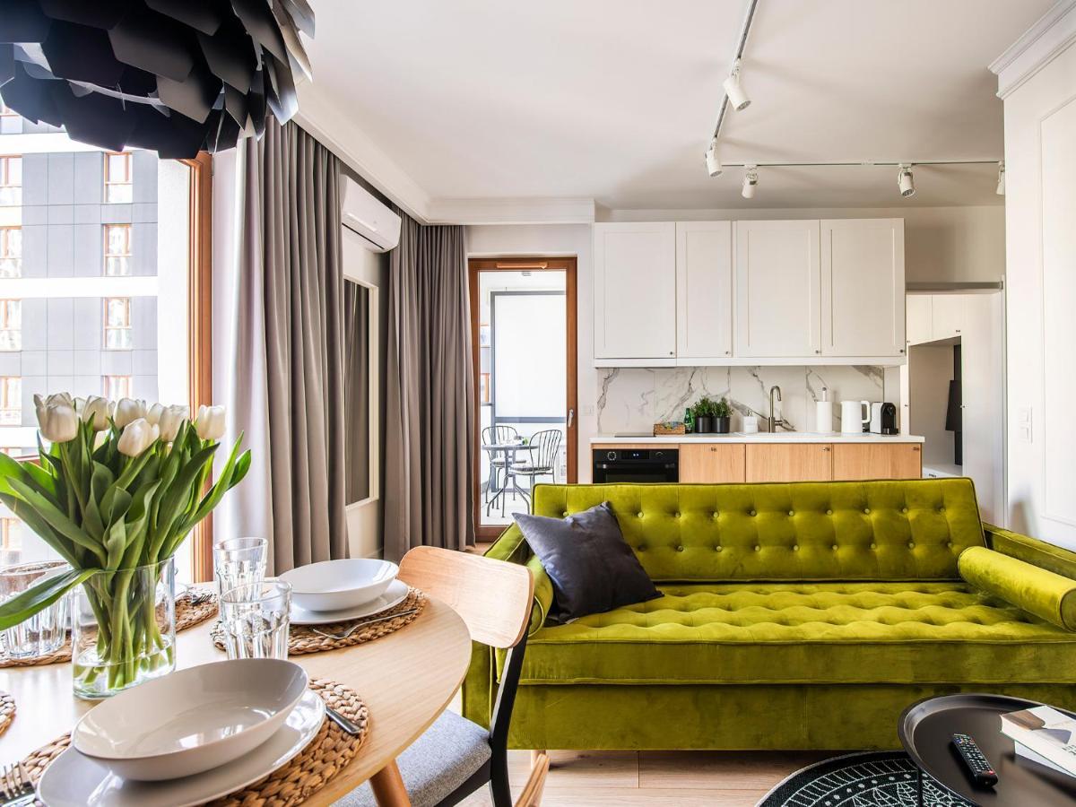 Apartament Yoursecondflat Grzybowska Metropoint *