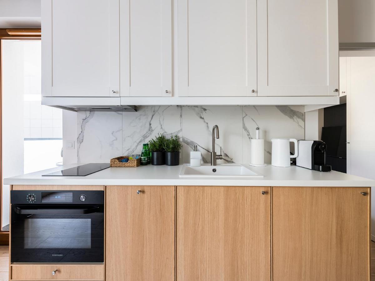Yoursecondflat Grzybowska Metropoint Leilighet *