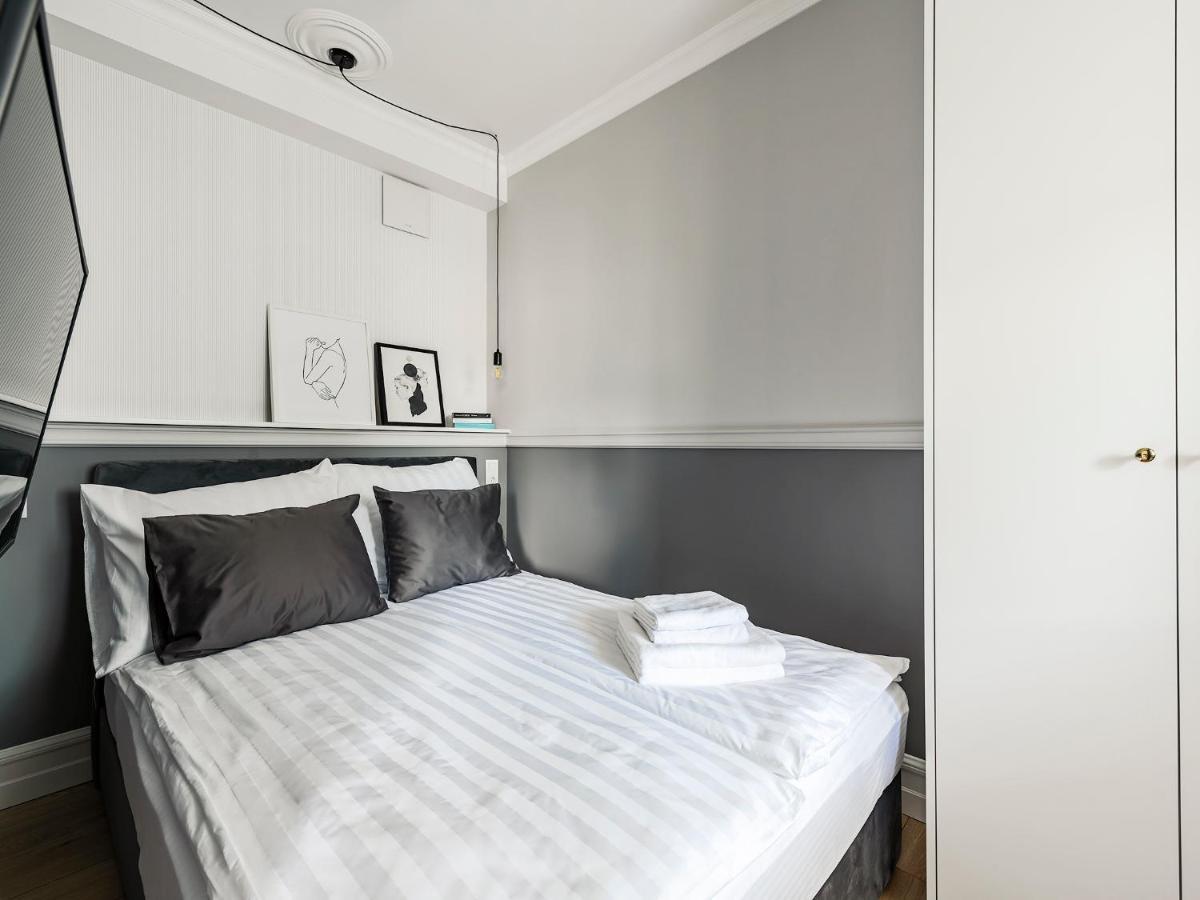 Yoursecondflat Grzybowska Metropoint Leilighet Warszawa