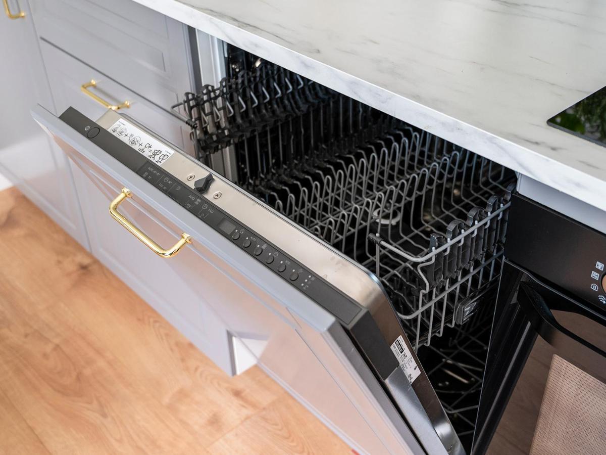 Apartament Yoursecondflat Grzybowska Metropoint Warszawa