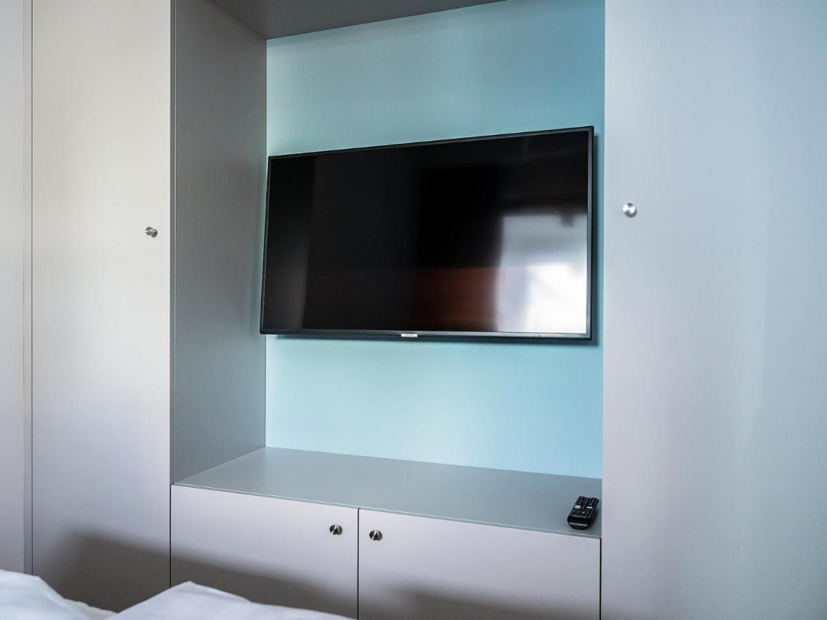Apartament Yoursecondflat Grzybowska Metropoint *
